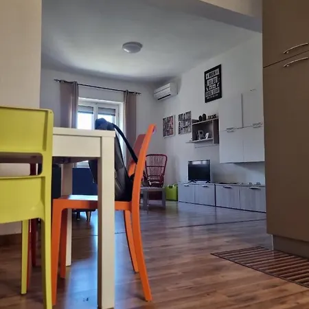 Casa S Leonardo Apartamento Crotone