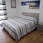 Casa S Leonardo Crotone