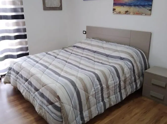 Casa S Leonardo Crotone